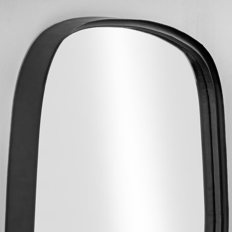 Black Painted Raised Lip Metal Squircle (Square/Circle) Wall Mirror